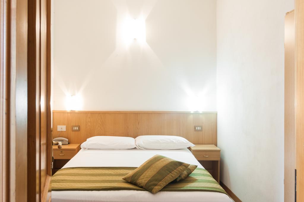 Hotel Da Giovanna Chiusi della Verna Bagian luar foto