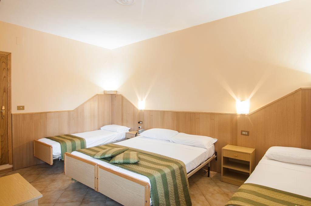 Hotel Da Giovanna Chiusi della Verna Bagian luar foto