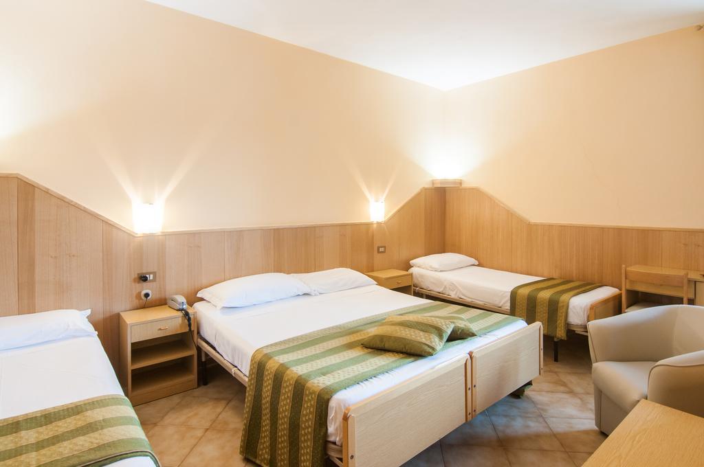 Hotel Da Giovanna Chiusi della Verna Bagian luar foto