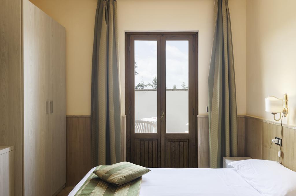 Hotel Da Giovanna Chiusi della Verna Bagian luar foto