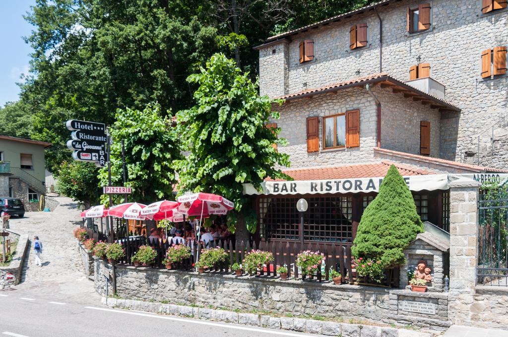 Hotel Da Giovanna Chiusi della Verna Bagian luar foto