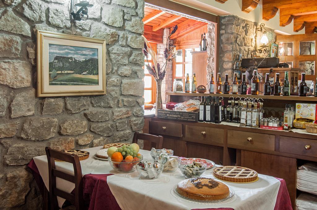 Hotel Da Giovanna Chiusi della Verna Bagian luar foto